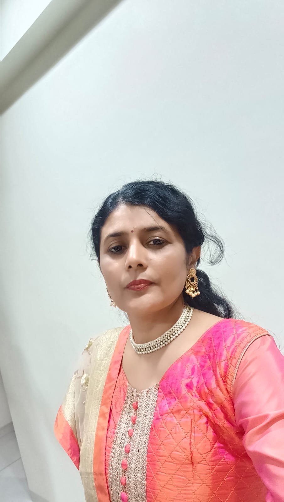 BELLA PANDYA