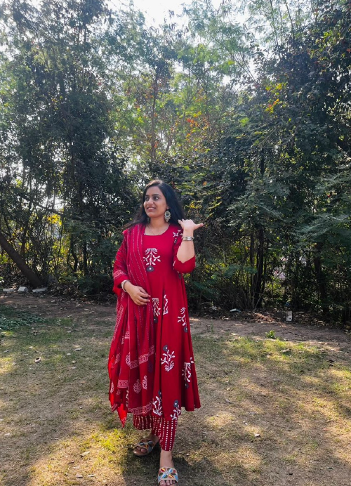 Dr. RIVOLI BHIMANI